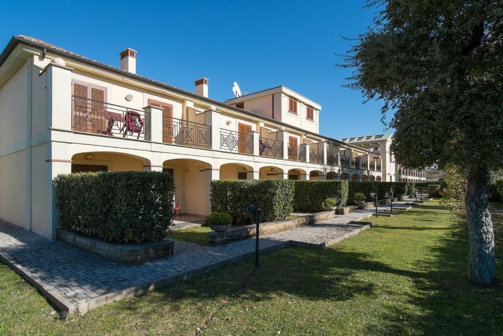 Carpediem Roma Golf Club Marco Simone ภายนอก รูปภาพ